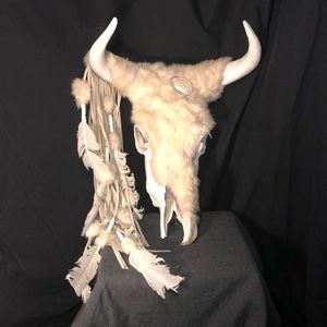 Bull cow scull decor with feathers